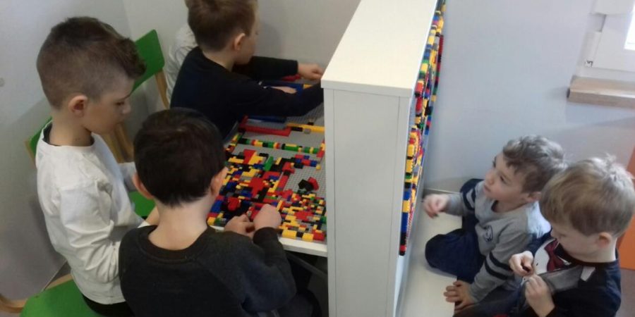 Razvoj kreativnosti i logičko razmišljanje u LEGO centru aktivnosti